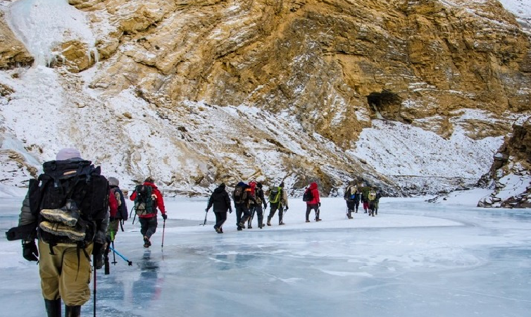 A Complete Chadar Trek Guide for a Wonderful Winter Expedition