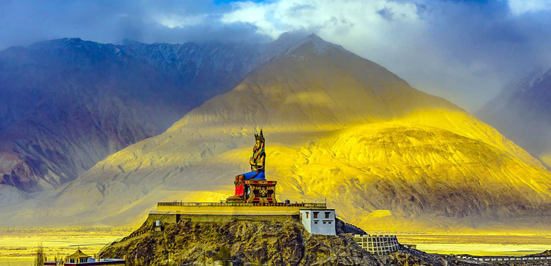 5 Day Trip for Leh Ladakh