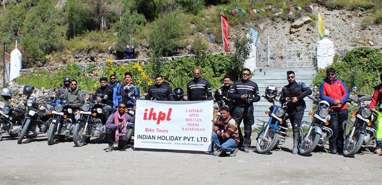 ladakh bike trip package