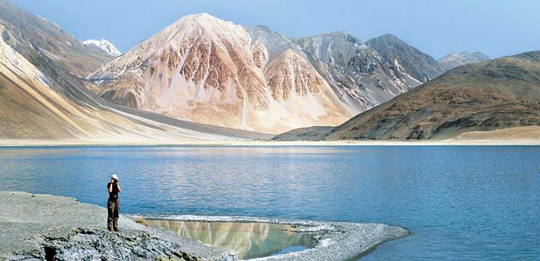 Majestic Ladakh with Pangong Lake Package