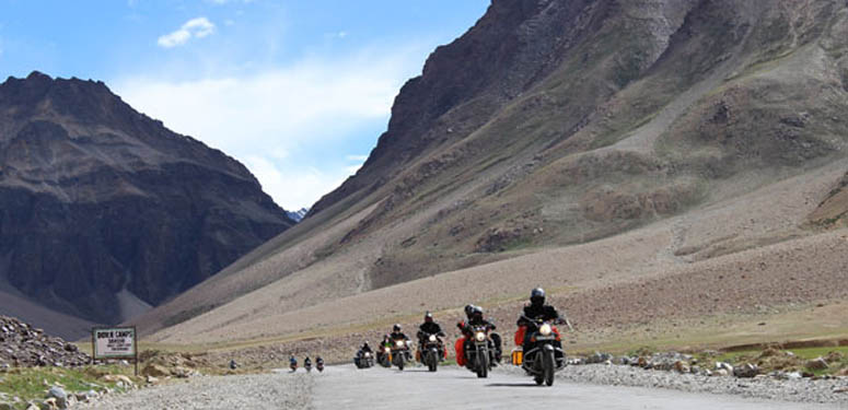 Manali to Srinagar via Tso Moriri Group Bike Travel Packages