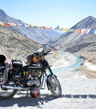 Manali To Srinagar Bike Tour Via Tso Moriri (Group Tour)