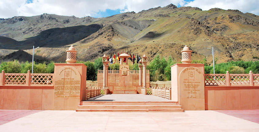 drass-war-memorial