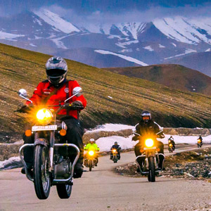 Manali to Srinagar via Tso Moriri Group Bike Tour