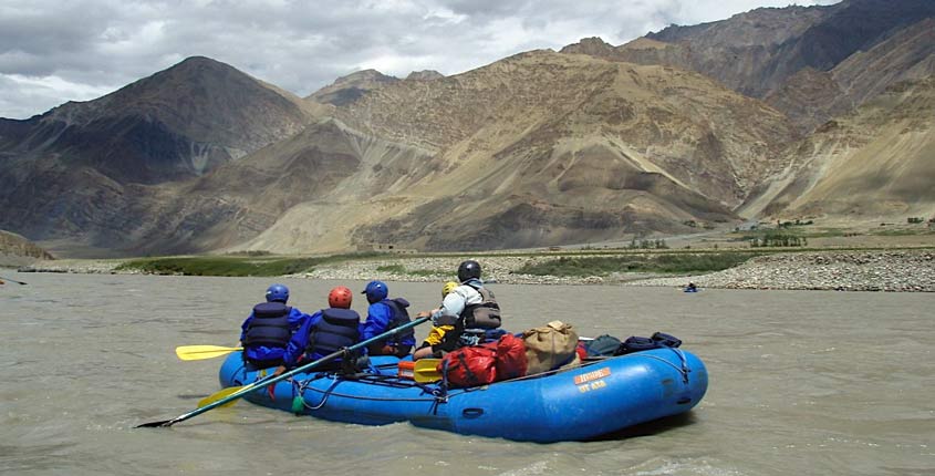 river-rafting-in-ladakh